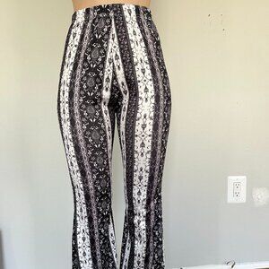 Bold, bohemian-inspired with a black and white color scheme